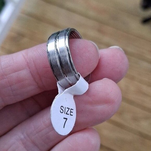 Other - Silver Metal Ring Size 7